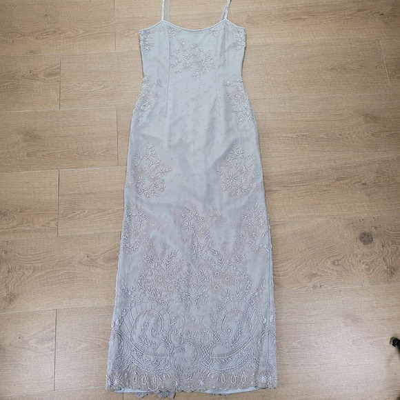 Dresses & Skirts - Elegant Beaded Ivory Slip Dress